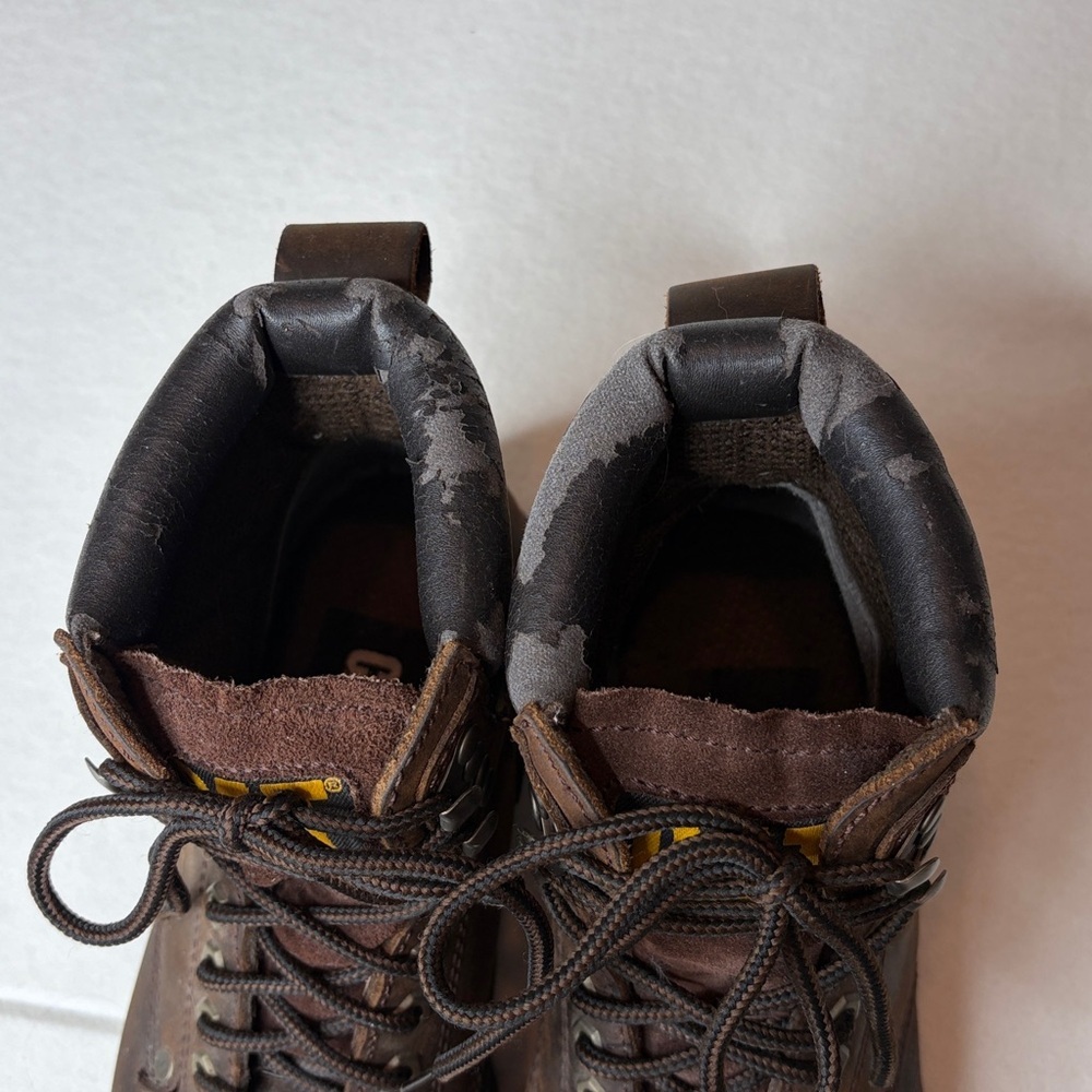 Caterpillar work boots, size 8 - Picture 4 of 10